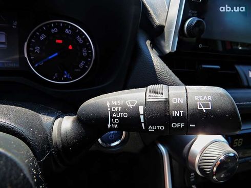 Toyota RAV4 2022 - фото 12