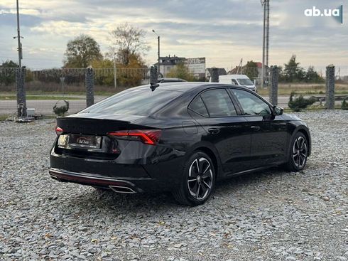 Skoda Octavia 2021 - фото 9