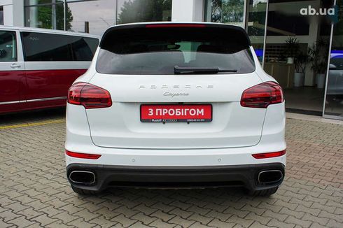 Porsche Cayenne 2017 - фото 6