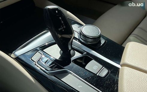 BMW 5 серия 2017 - фото 22