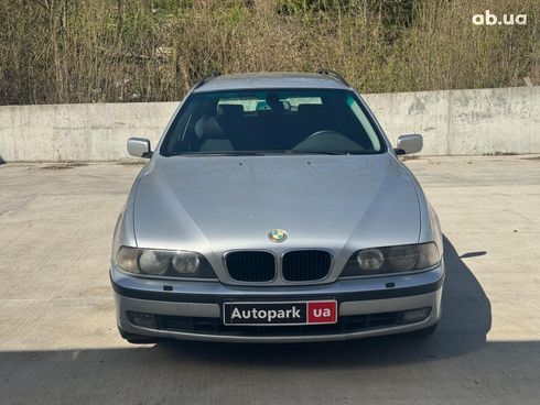 BMW 5 серия 2000 серый - фото 2