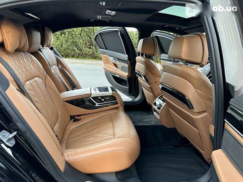 BMW 7 серия 2015 - фото 30