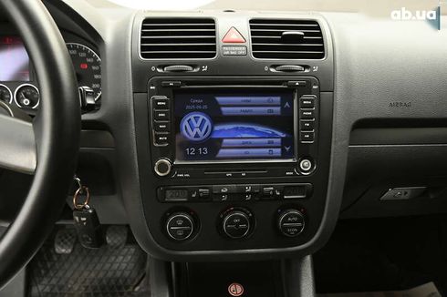 Volkswagen Golf 2005 - фото 24