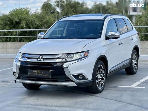 Mitsubishi Outlander 2015 - фото 3