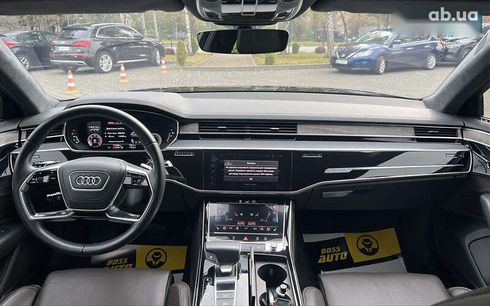 Audi A8 2018 - фото 11