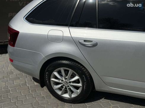 Skoda Octavia 2016 - фото 17