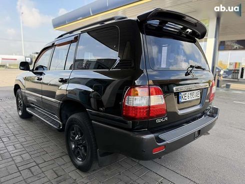 Toyota Land Cruiser 2005 - фото 9