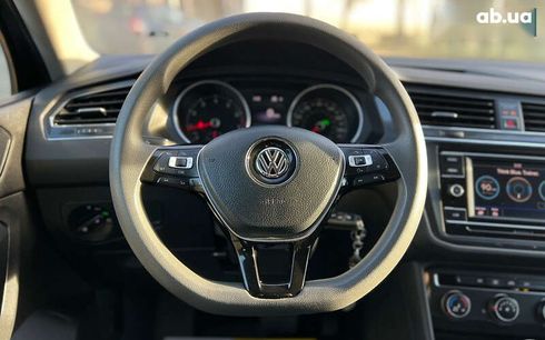 Volkswagen Tiguan 2017 - фото 11