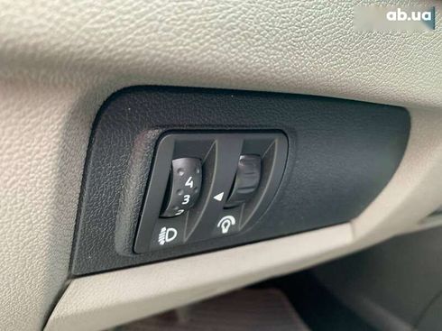 Renault Megane 2010 - фото 17