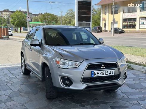 Mitsubishi Outlander 2015 - фото 5