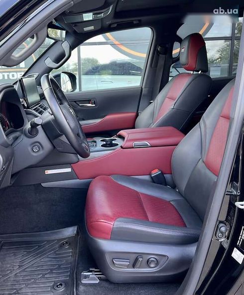 Toyota Land Cruiser 2023 - фото 24