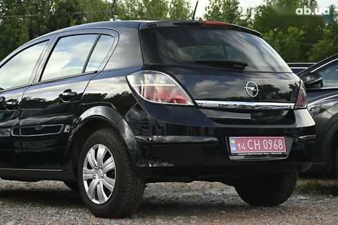 Opel Astra 2009 - фото 9