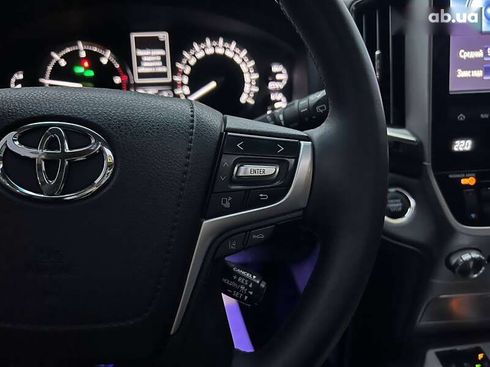 Toyota Land Cruiser 2016 - фото 23