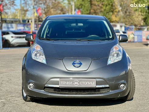 Nissan Leaf 2015 серый - фото 2