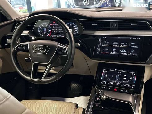 Audi E-Tron 2021 - фото 26