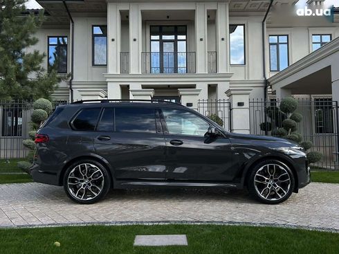 BMW X7 2022 - фото 18