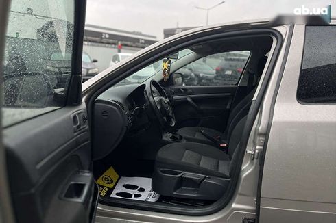 Skoda Octavia 2013 - фото 11