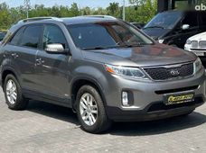 Продаж вживаних Kia Sorento в Чернівцях - купити на Автобазарі