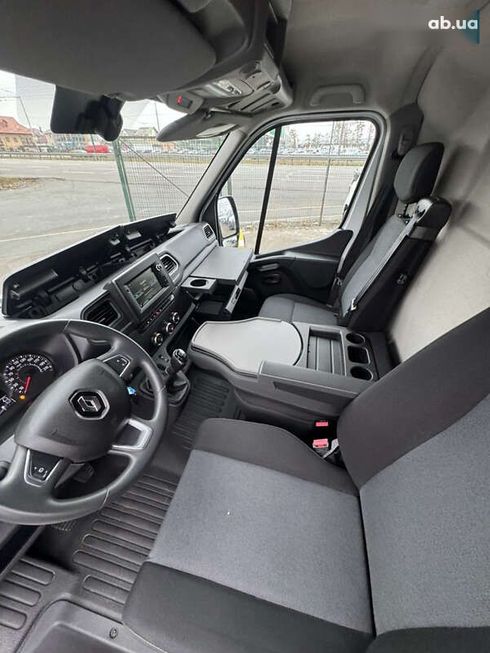 Renault Master 2020 - фото 28