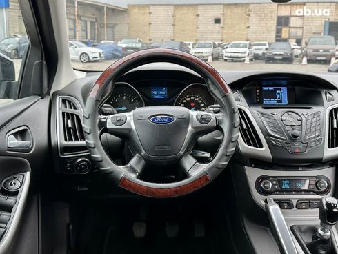 Ford Focus 2013 черный - фото 13
