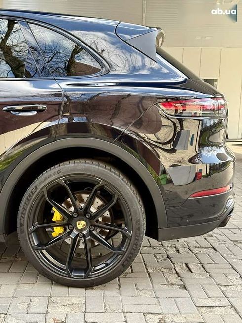 Porsche Cayenne 2018 - фото 18