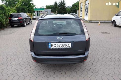 Ford Focus 2009 - фото 10