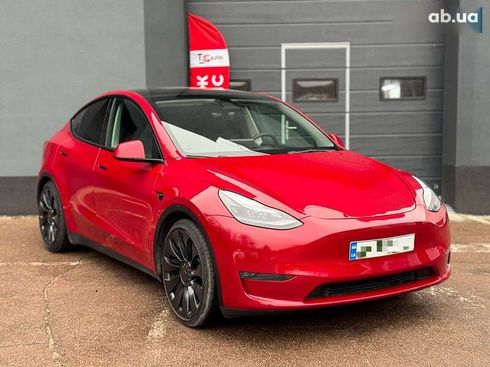 Tesla Model Y 2023 - фото 12