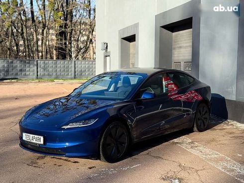 Tesla Model 3 2024 - фото 4