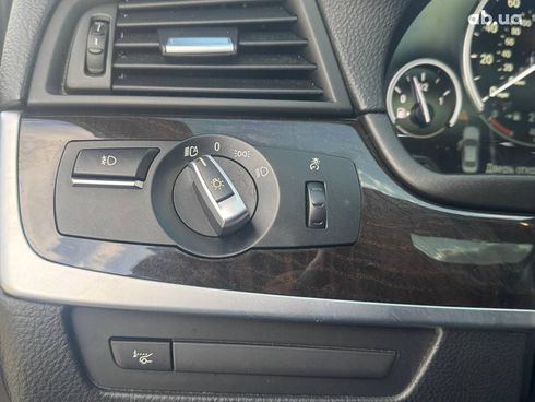 BMW 5 серия 2015 серый - фото 24