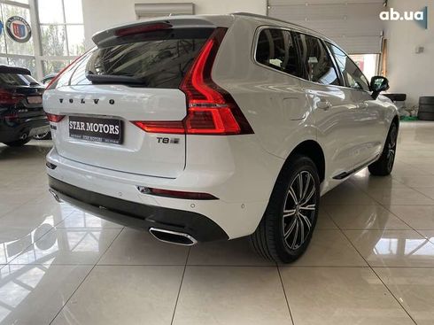 Volvo XC60 2020 - фото 17
