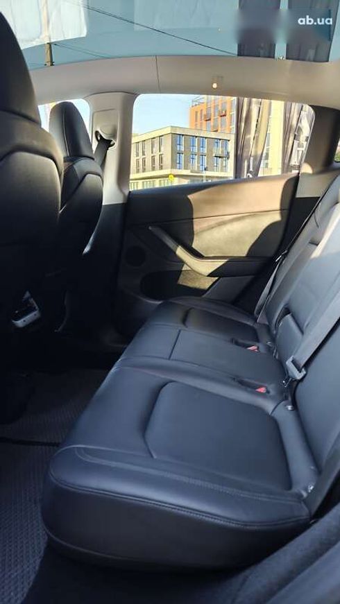 Tesla Model Y 2023 - фото 13