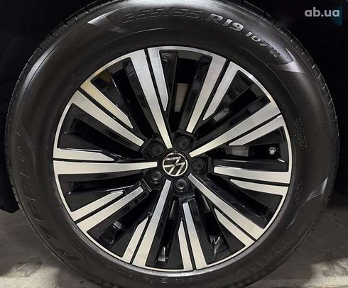 Volkswagen Touareg 2025 - фото 16