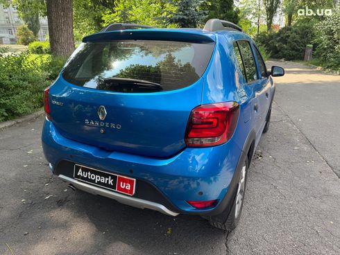 Renault Sandero Stepway 2020 синий - фото 6