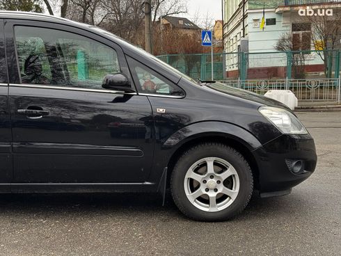 Opel Zafira 2009 черный - фото 10