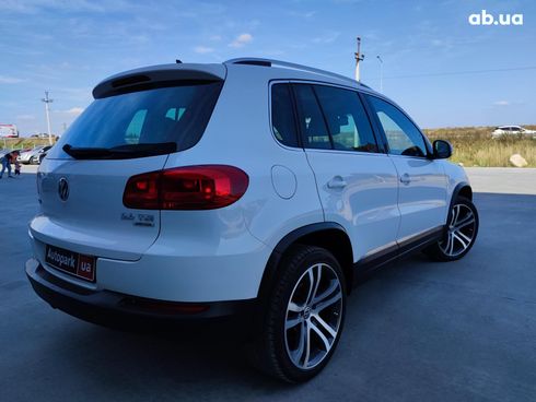 Volkswagen Tiguan 2012 белый - фото 8