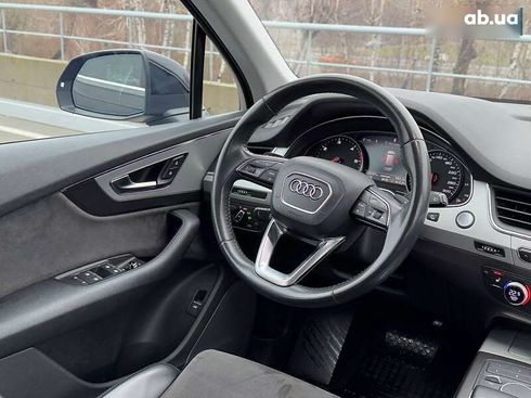 Audi Q7 2017 - фото 29