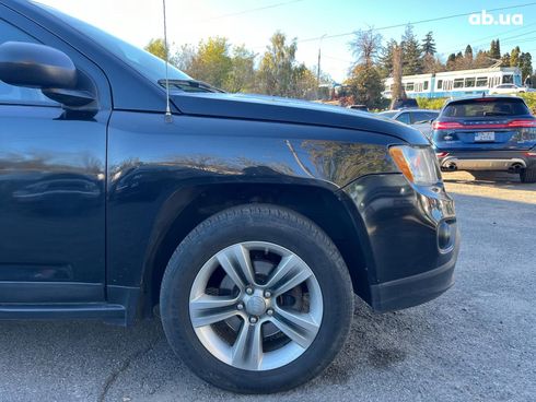 Jeep Compass 2011 черный - фото 15