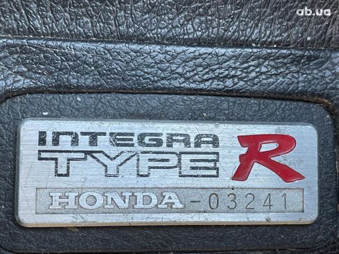 Honda Integra 1998 красный - фото 18