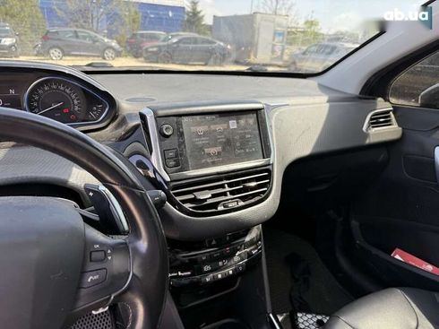 Peugeot 2008 2015 - фото 23