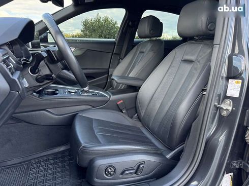 Audi A4 2019 - фото 30