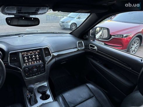 Jeep Grand Cherokee 2018 - фото 17