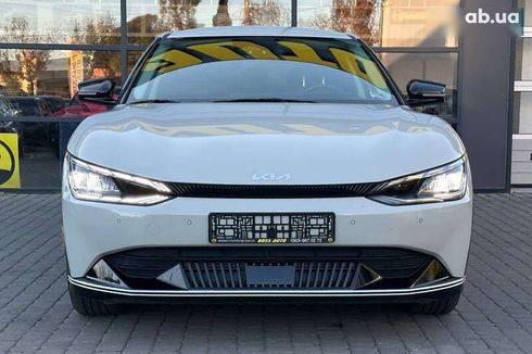 Kia EV6 2022 - фото 2