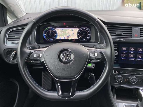 Volkswagen e-Golf 2019 - фото 27