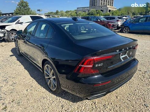 Volvo S60 2021 - фото 8