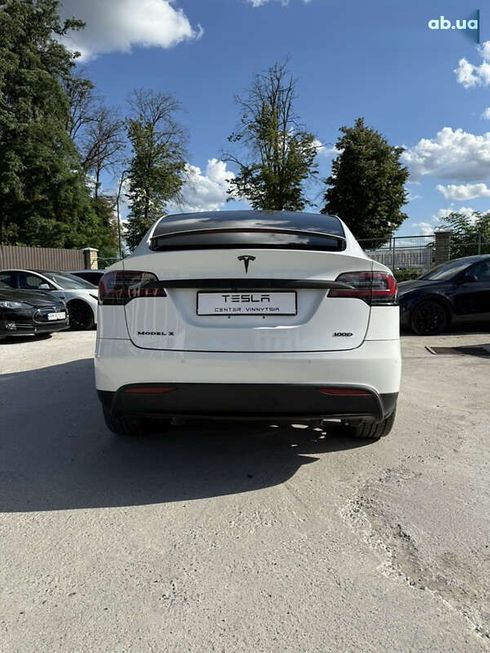 Tesla Model X 2018 - фото 23
