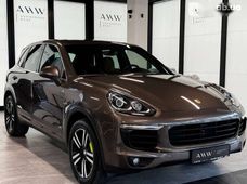 Продажа б/у Porsche Cayenne 2016 года во Львове - купить на Автобазаре