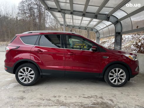 Ford Escape 2016 красный - фото 11