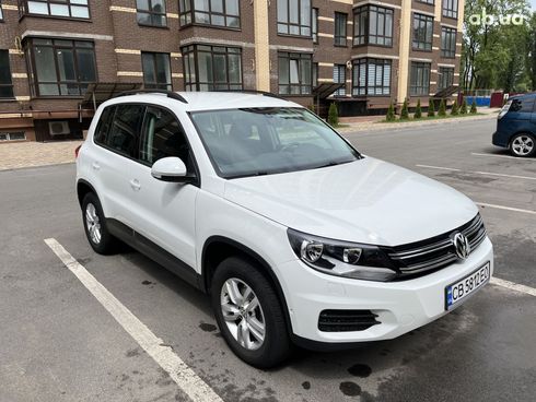 Volkswagen Tiguan 2016 белый - фото 2