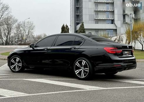 BMW 7 серия 2018 - фото 7