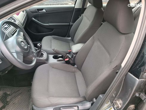 Volkswagen Jetta 2014 серый - фото 12